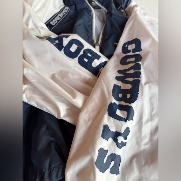 Dallas cowboys NFL cropped drawstring windbreaker sweatshirt hoodie size S. - Picture 7 of 8